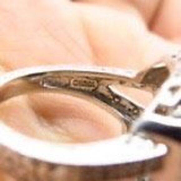 Melanite and white diamond sterling silver size 8 ring. - Picture 4 of 7